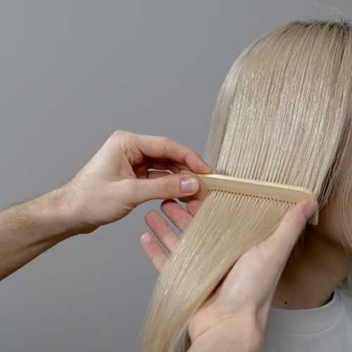 Precision and Perfection with the Pointed Comb from Royal Hair